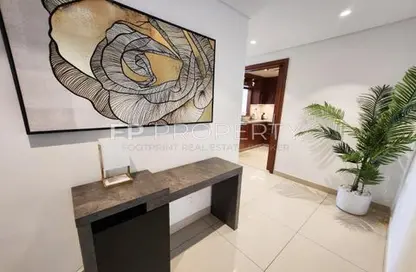 Apartment - 1 Bedroom - 2 Bathrooms for sale in Boulevard Point - Downtown Dubai - Dubai