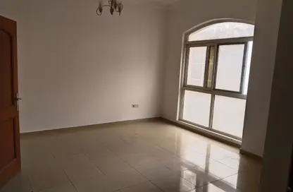 Apartment - Studio - 1 Bathroom for rent in Al Qulaya'ah - Al Sharq - Sharjah