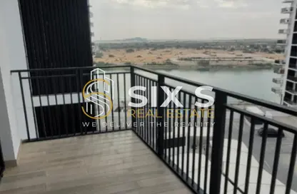 Apartment - 1 Bedroom - 2 Bathrooms for sale in Waters Edge - Yas Island - Abu Dhabi