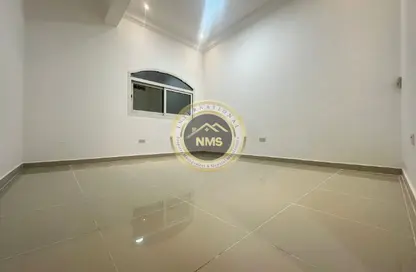 Apartment - 1 Bedroom - 1 Bathroom for rent in Al Mushrif Villas - Al Mushrif - Abu Dhabi