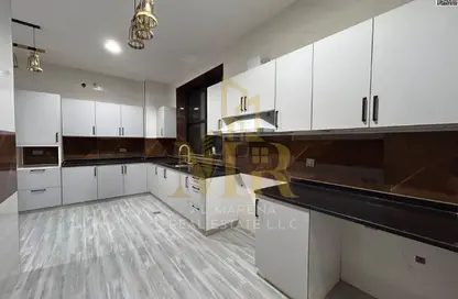 فيلا - 5 غرف نوم - 7 حمامات للبيع في برج العامرة - العامرة - عجمان