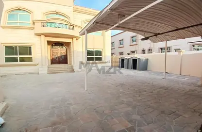 فيلا - 5 غرف نوم - 8 حمامات للايجار في فيلات مدينة خليفة آيه - مدينة خليفة أ - مدينة خليفة - أبوظبي