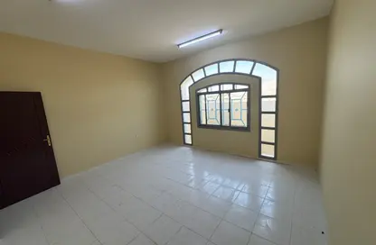 Apartment - 3 Bedrooms - 3 Bathrooms for rent in Al Mutarad - Al Ain