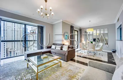 شقة - 2 غرف نوم - 2 حمامات للايجار في مرجان 3 - مرجان - مساكن شاطئ الجميرا - دبي