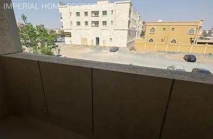 شقة - 2 غرف نوم - 3 حمامات للايجار في 1  الروضة - الروضة - عجمان
