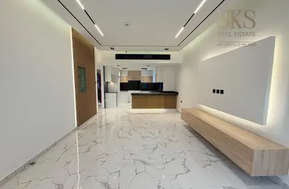 شقة - غرفة نوم - 2 حمامات للايجار في بناية الأمير - ارجان - دبي