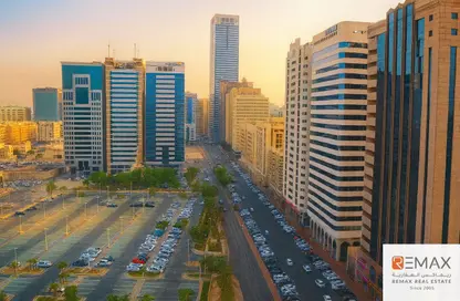 متجر - استوديو - 2 حمامات للايجار في برج جلوبال - شارع إلكترا - أبوظبي