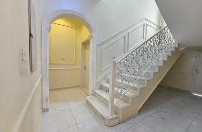 Villa - 5 Bedrooms - 6 Bathrooms for sale in Al Yasmeen - Ajman