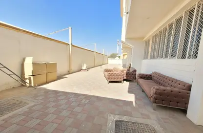 Terrace image for: Apartment - 1 Bedroom - 2 Bathrooms for rent in Al Zaafaran - Al Khabisi - Al Ain, Image 1