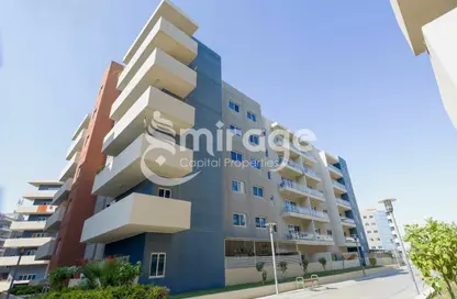 Apartment - 1 Bedroom - 2 Bathrooms for rent in Tower 42 - Al Reef Downtown - Al Reef - Abu Dhabi