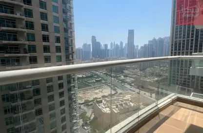Apartment - 1 Bedroom - 2 Bathrooms for rent in Burj Al Nujoom - Downtown Dubai - Dubai