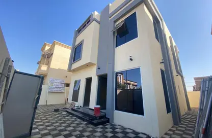 Villa - 3 Bedrooms - 5 Bathrooms for sale in Al Helio 2 - Al Helio - Ajman