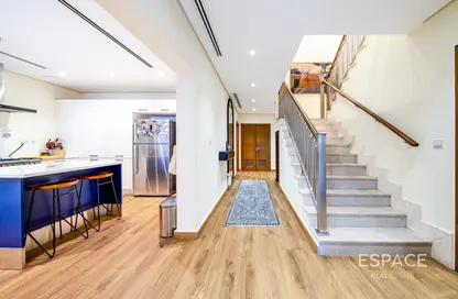 تاون هاوس - 3 غرف نوم - 4 حمامات للبيع في فيلات طراز دبي - القرية الشمالية - الفرجان - دبي تاون هاوس - 3 غرف نوم - 4 حمامات للبيع في فيلات طراز دبي - القرية الشمالية - الفرجان - دبي