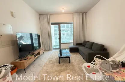 Apartment - 1 Bedroom - 2 Bathrooms for rent in Oasis 1 - Oasis Residences - Masdar City - Abu Dhabi