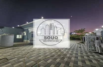 Villa - 4 Bedrooms - 6 Bathrooms for sale in Julfar - Ras Al Khaimah