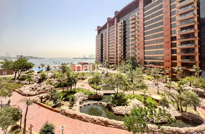 Apartment - 1 Bedroom - 2 Bathrooms for sale in Tiara Residences - Palm Jumeirah - Dubai