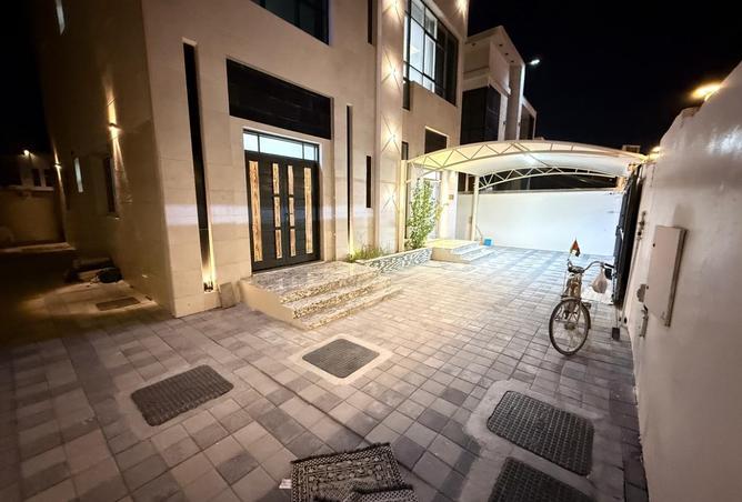 15787300 - Property Image 2