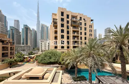 Apartment - 2 Bedrooms - 2 Bathrooms for sale in Zanzebeel 2 - Zanzebeel - Old Town - Dubai