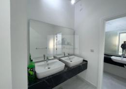 Whole Building for sale in Mussafah - Abu Dhabi