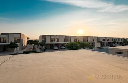 تاون هاوس - 4 غرف نوم - 5 حمامات للايجار في لا فايوليتا 2 - لا فيوليتا - فيلا نوفا - دبي لاند - دبي تاون هاوس - 4 غرف نوم - 5 حمامات للايجار في لا فايوليتا 2 - لا فيوليتا - فيلا نوفا - دبي لاند - دبي