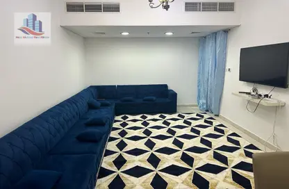 Living Room image for: Apartment - 3 Bedrooms - 1 Bathroom for rent in Al Taawun - Sharjah, Image 1