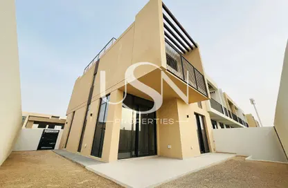 Villa - 4 Bedrooms - 4 Bathrooms for rent in Greenview 3 - EMAAR South - Dubai South (Dubai World Central) - Dubai
