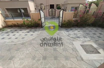 Villa - 4 Bedrooms - 5 Bathrooms for rent in Rabdan - Abu Dhabi