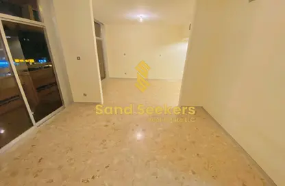 Apartment - 3 Bedrooms - 3 Bathrooms for rent in Al Khalidiya - Abu Dhabi
