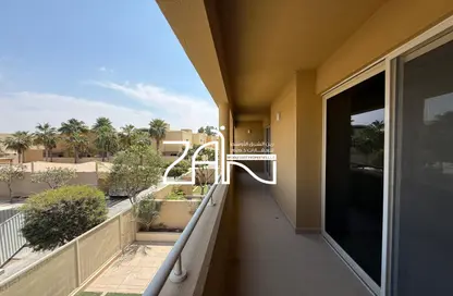 Villa - 4 Bedrooms - 6 Bathrooms for rent in Yasmin Community - Al Raha Gardens - Abu Dhabi