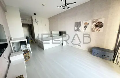 Apartment - Studio - 1 Bathroom for rent in Palm Views East - Palm Views - Palm Jumeirah - Dubai