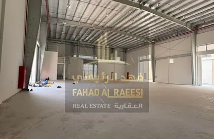 مستودع - استوديو - 1 حمام للايجار في أم الثعوب - أم القيوين