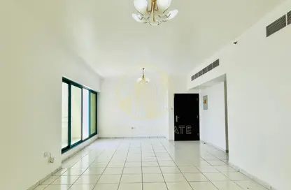 Apartment - 2 Bedrooms - 2 Bathrooms for rent in Saeed Tower 1 - Saeed Towers - Sheikh Zayed Road - Dubai