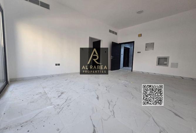 16042137 - Property Image 2