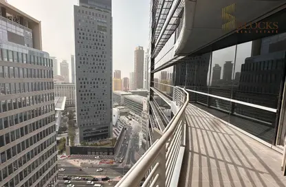 شقة - 2 غرف نوم - 3 حمامات للايجار في سكاي جاردنز - مركز دبي المالي العالمي - دبي