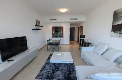 Apartment - 1 Bedroom - 2 Bathrooms for rent in MAG 218 - Dubai Marina - Dubai