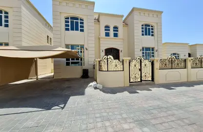 Villa - 5 Bedrooms - 6 Bathrooms for rent in Khalifa City - Abu Dhabi