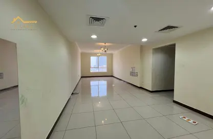 Apartment - 1 Bedroom - 2 Bathrooms for rent in Al Mahatta - Al Qasimia - Sharjah