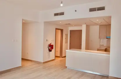 Apartment - 2 Bedrooms - 2 Bathrooms for rent in Waters Edge - Yas Island - Abu Dhabi