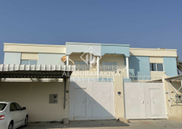 Villa - 5 bedrooms - 6 bathrooms for rent in Khuzam - Ras Al Khaimah