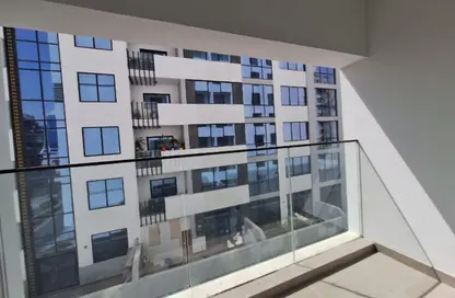 Apartment - 1 Bedroom - 2 Bathrooms for rent in Jumeirah Garden City - Al Satwa - Dubai