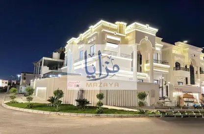 Villa - 5 Bedrooms - 7 Bathrooms for sale in Al Yasmeen 1 - Al Yasmeen - Ajman