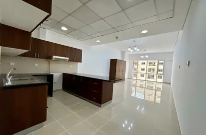 شقة - 1 حمام للايجار في برج نوفا - واحة دبي للسيليكون - دبي شقة - 1 حمام للايجار في برج نوفا - واحة دبي للسيليكون - دبي