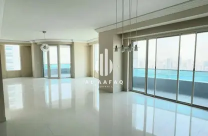 شقة - 4 غرف نوم - 5 حمامات للايجار في المجاز 3 - المجاز - الشارقة