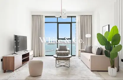 Apartment - 1 Bedroom - 1 Bathroom for sale in Marina Vista - EMAAR Beachfront - Dubai Harbour - Dubai