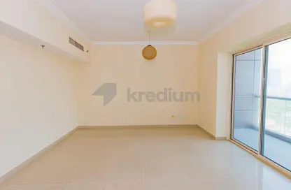 شقة - 2 غرف نوم - 2 حمامات للايجار في V3 - (JLT) مجمع V - أبراج بحيرة الجميرا - دبي