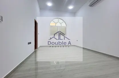 شقة - غرفة نوم - 1 حمام للايجار في مدينة الرياض - أبوظبي