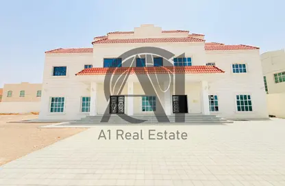 Villa - Studio - 7+ Bathrooms for rent in Asharej - Al Ain