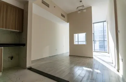 Apartment - 1 Bathroom for rent in Central Towers A - Arjan - Dubai