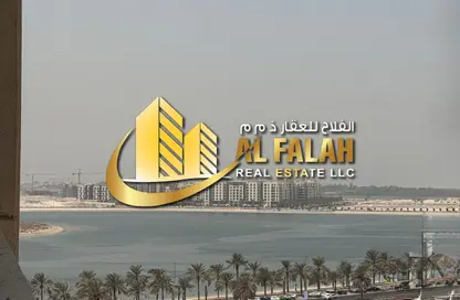 Apartment - 2 Bedrooms - 2 Bathrooms for rent in Al Khan Corniche - Al Khan - Sharjah