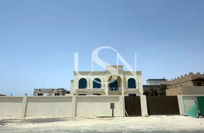فيلا - 5 غرف نوم - 6 حمامات للبيع في المحيصنة 3 - المحيصنة - دبي
